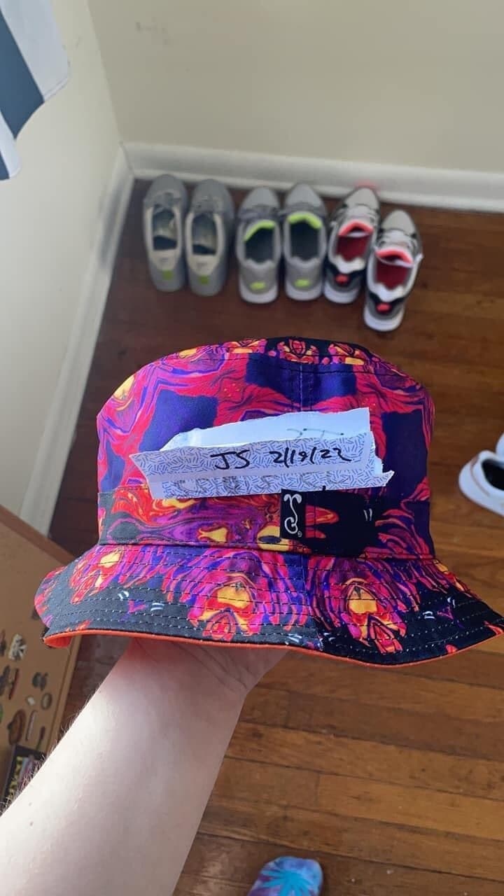 V1 Bucket Hat X/